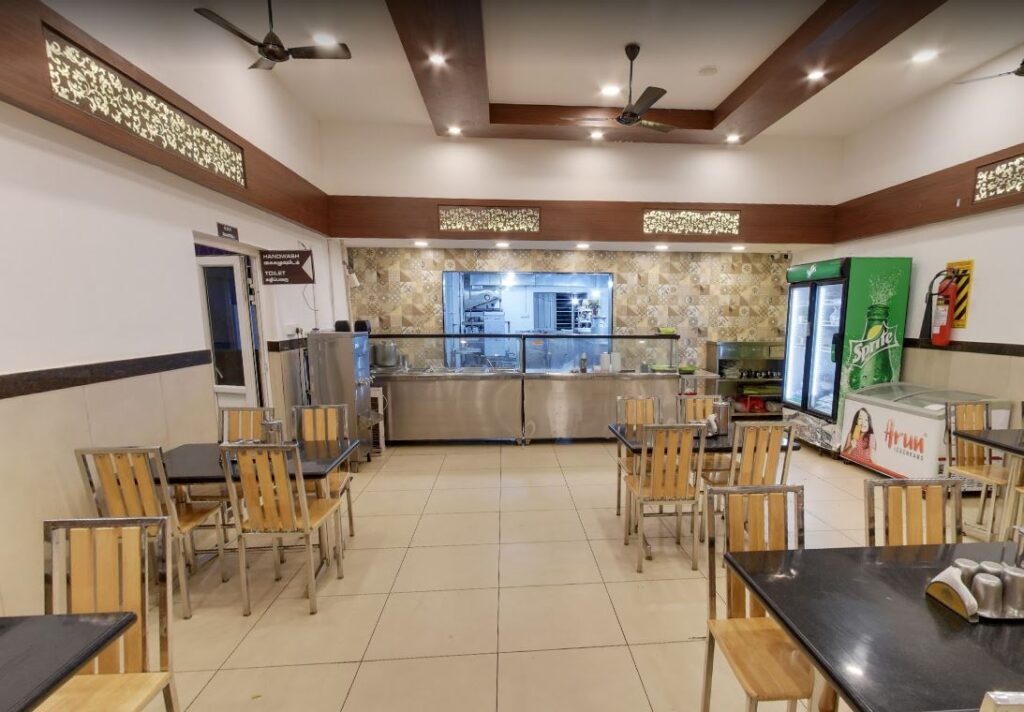 RHR-VEG-RESTAURANT-SINGANALLUR 2